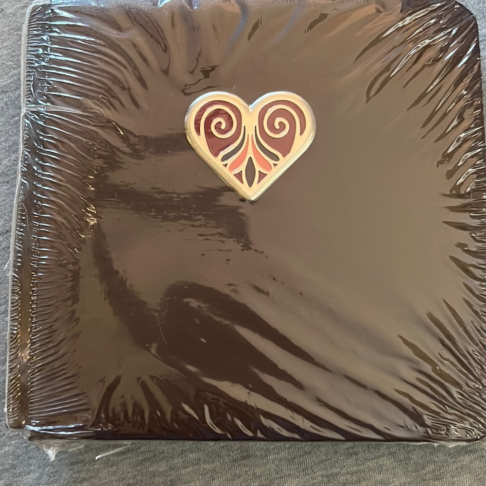 Creative memories 7 x 7 heart album